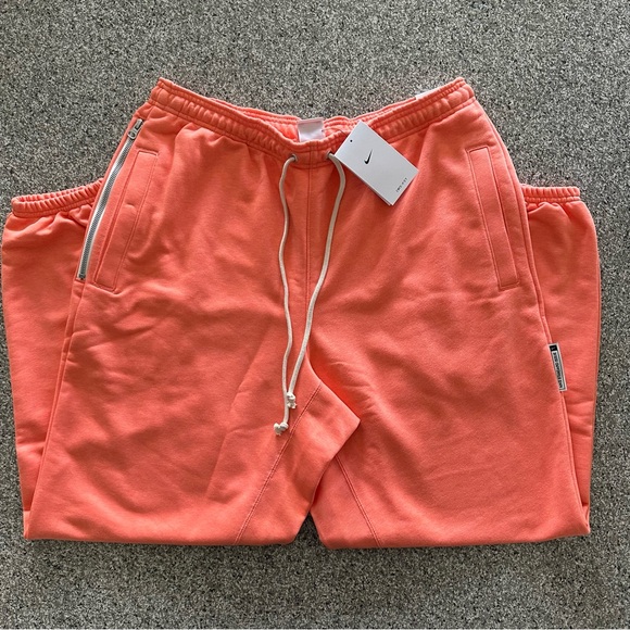 Nike Standard Issue Dri Fit Pants Basketball Terry Mens Size L Mango FZ0224 643 - Picture 2 of 6